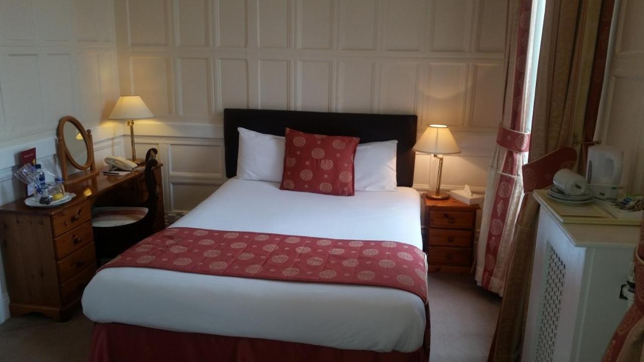 Haughton Hall Hotel & Leisure Club Телфорд Екстериор снимка