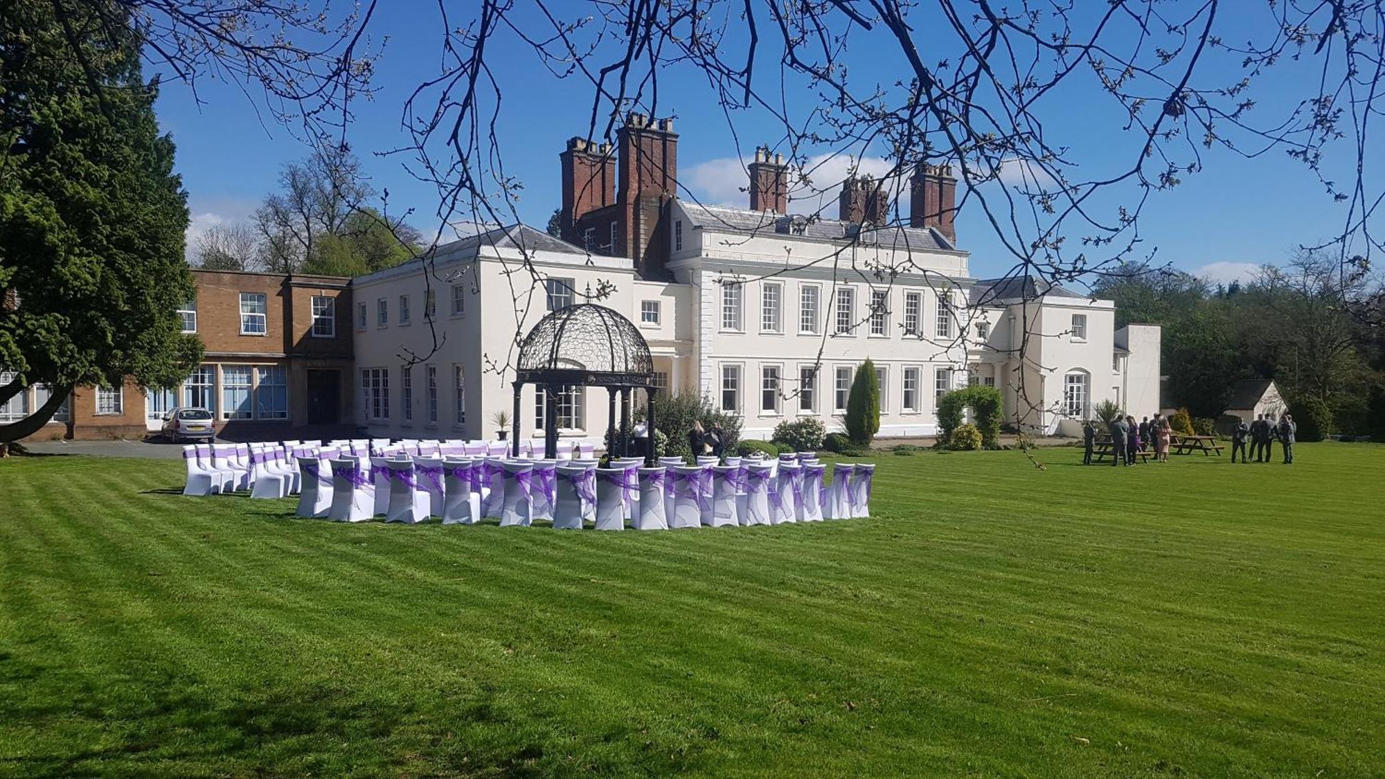 Haughton Hall Hotel & Leisure Club Телфорд Екстериор снимка